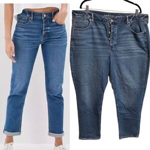 American Eagle Outfitters- Women’s Tomgirl Button Fly Medium Wash Jeans, Plus 20